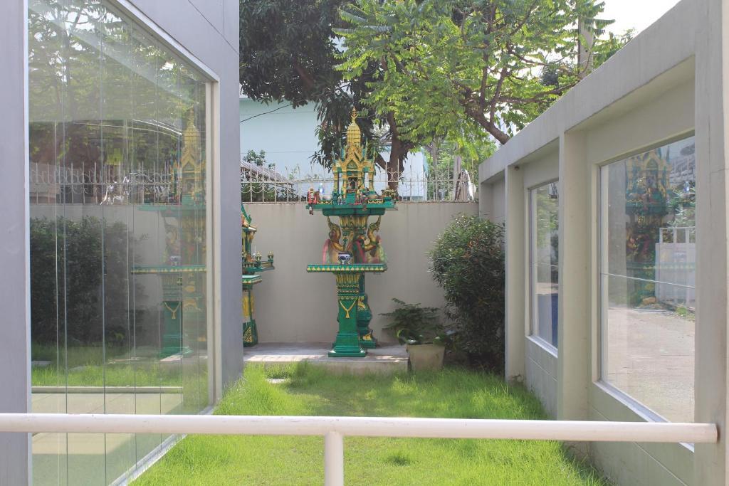 Utd Apartments Sukhumvit Ban Khlong Nang Li エクステリア 写真