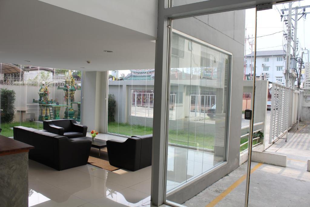 Utd Apartments Sukhumvit Ban Khlong Nang Li エクステリア 写真